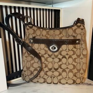 Coach - Vintage Signature Monogram Canvas Logo Crossbody Bag EXCELLENT Cond.
